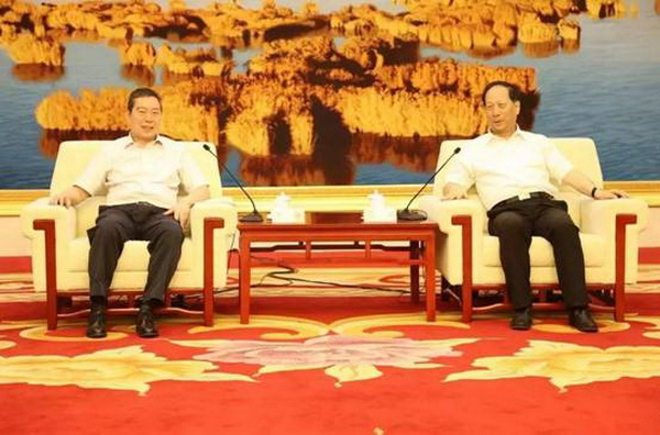 中設集團董事長(cháng)劉書(shū)華隨同蘇州經(jīng)貿考察團赴寧夏考察