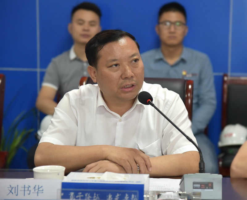 集團公司黨支部與蘇州市住建局、獨墅湖第二通道聯(lián)合黨委舉辦黨建交流會(huì )