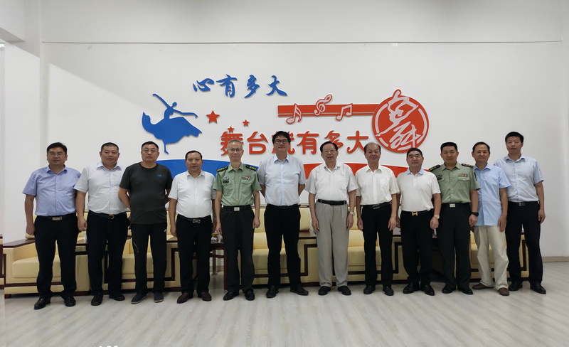 緬懷英雄,關(guān)愛(ài)軍警,蘇州中設建設集團開(kāi)展擁軍優(yōu)屬活動(dòng)
