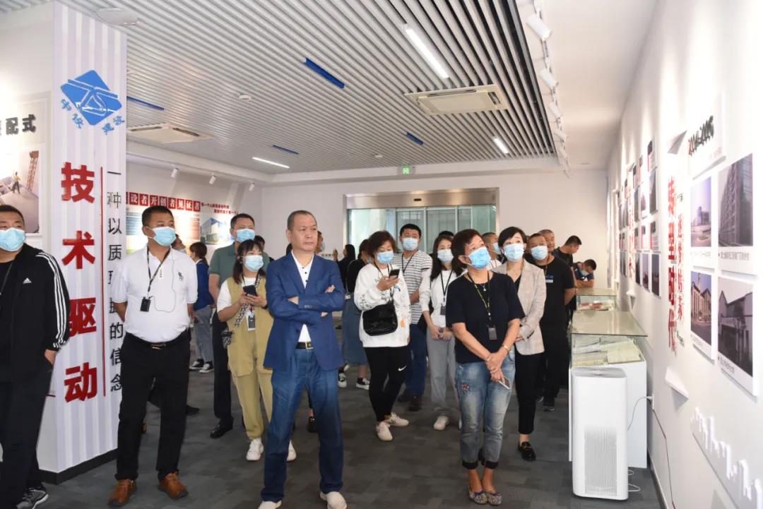 河北省廊坊市安次區委組織部“兩新”黨建代表團一行蒞臨我司考察調研