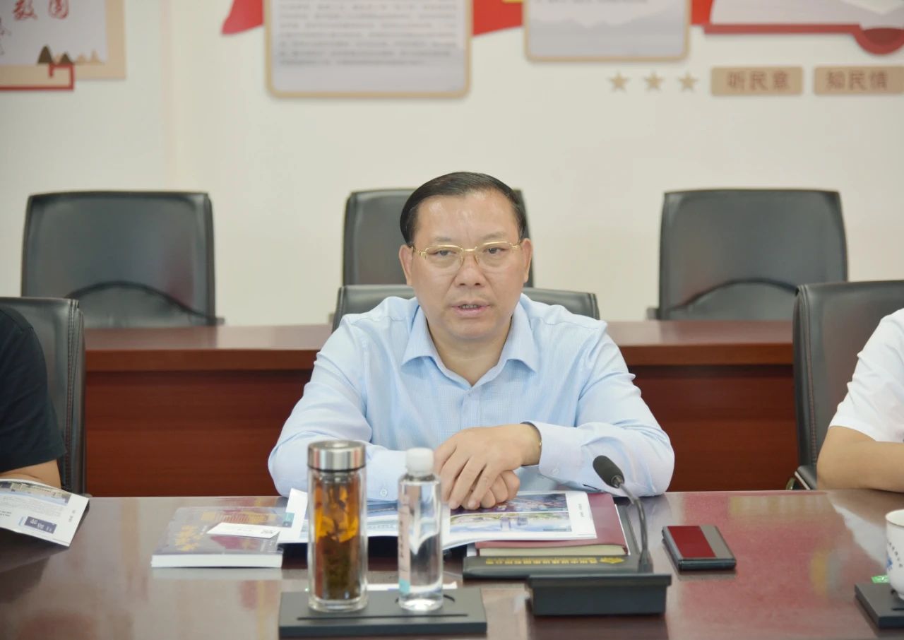 【快訊】中鐵建工集團第二公司江蘇分公司領(lǐng)導一行蒞臨集團公司參觀(guān)交流